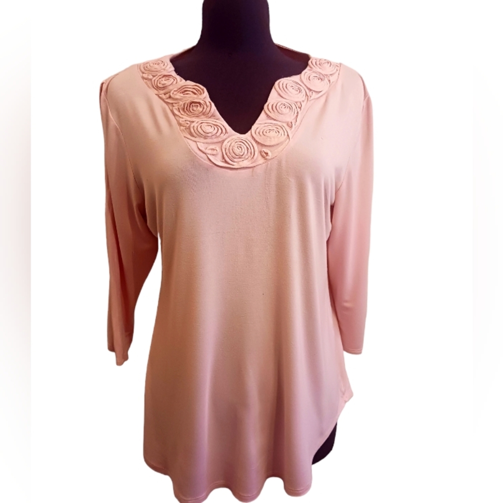 Peck & Peck Light Pink Long Sleeve Blouse with Rosette Fabric Size Large
